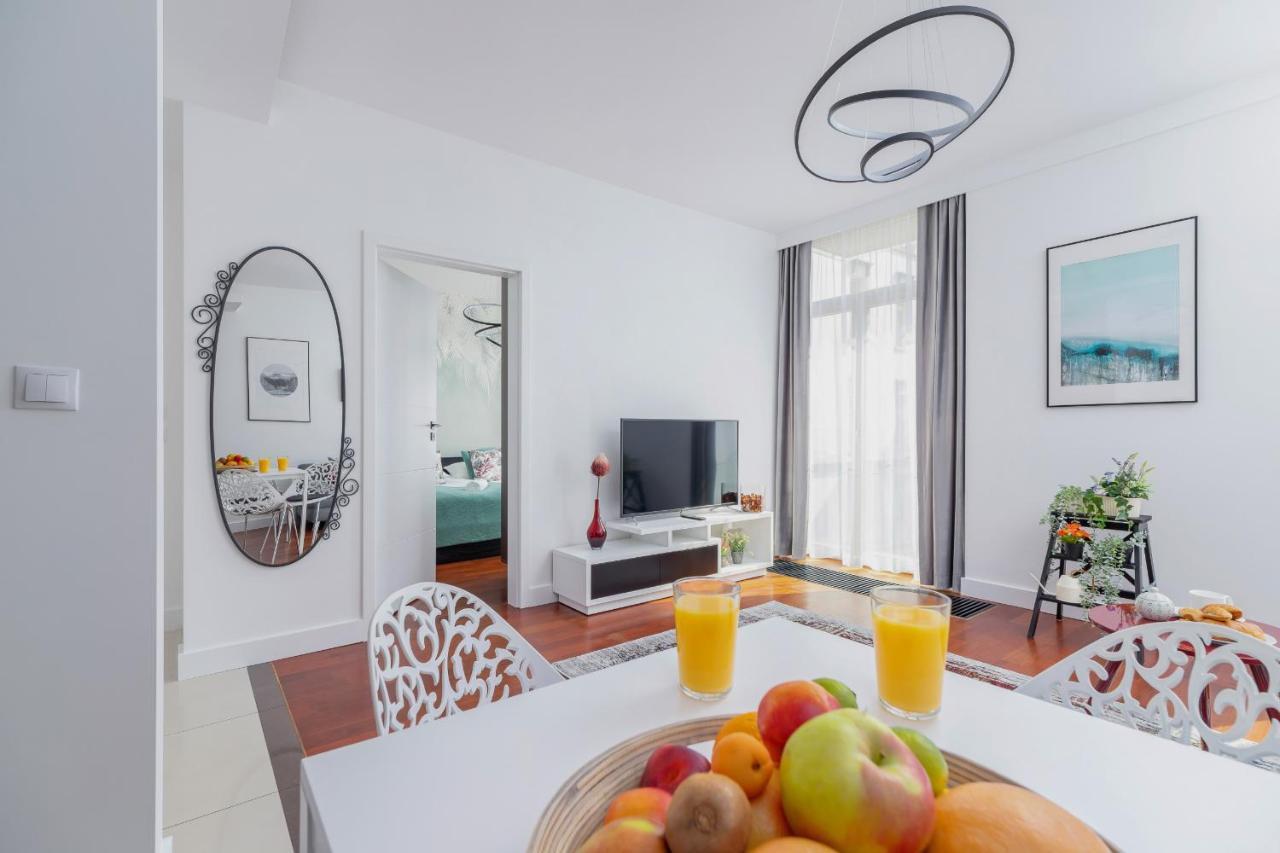 Apartment Lobzowska Cracow By Noclegi Renters Краков Экстерьер фото