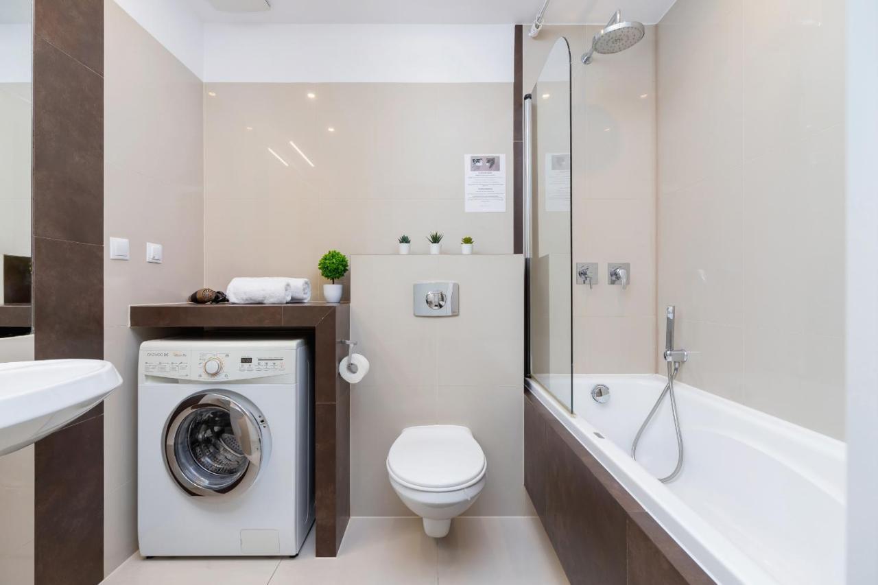 Apartment Lobzowska Cracow By Noclegi Renters Краков Экстерьер фото